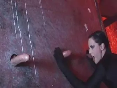 Gek FFM trio met veel anaal neuken sex filmpjes anaal en creampie einde