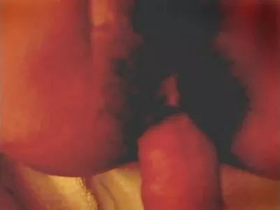 Man likt poesje van sexy stiefdochter gratissexfilmpjes met bril af