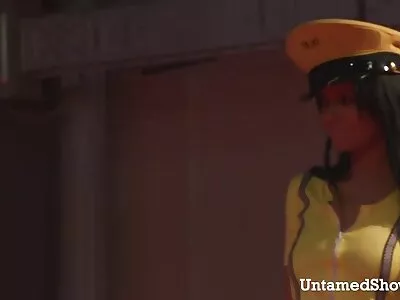 Babe met enorme tieten heeft haar kutje uitgewist hardcore sex filmpjes