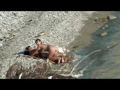 Meisje heeft marokkaanse sex filmpjes seks met man en ze is niet bang om bovenaan te staan