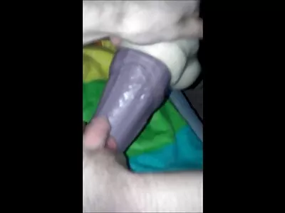 Rondborstige ruige sex filmpjes blonde milf verleidt met glazen dildo