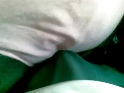 Bella Reese heeft ongelooflijke rondingen en  zal elke man hard maken