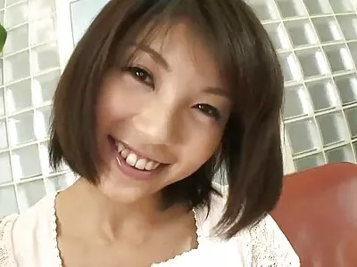 Sensueel meisje in zwarte kousen ontvangt lul in mond online sexfilmpjes en poesje